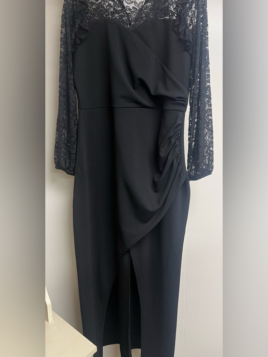 Quiz Dresses & Skirts - Black Lace-Sleeve Ruched Midi Dress with Front Slit